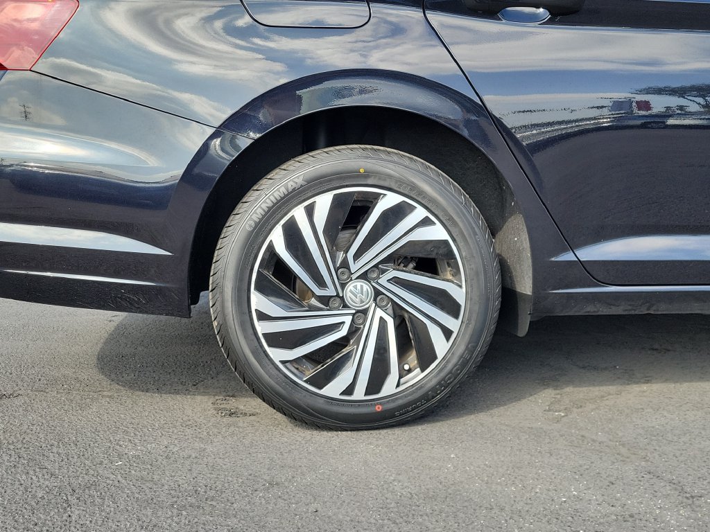 Used 2020 Volkswagen Jetta SEL FWD image 8