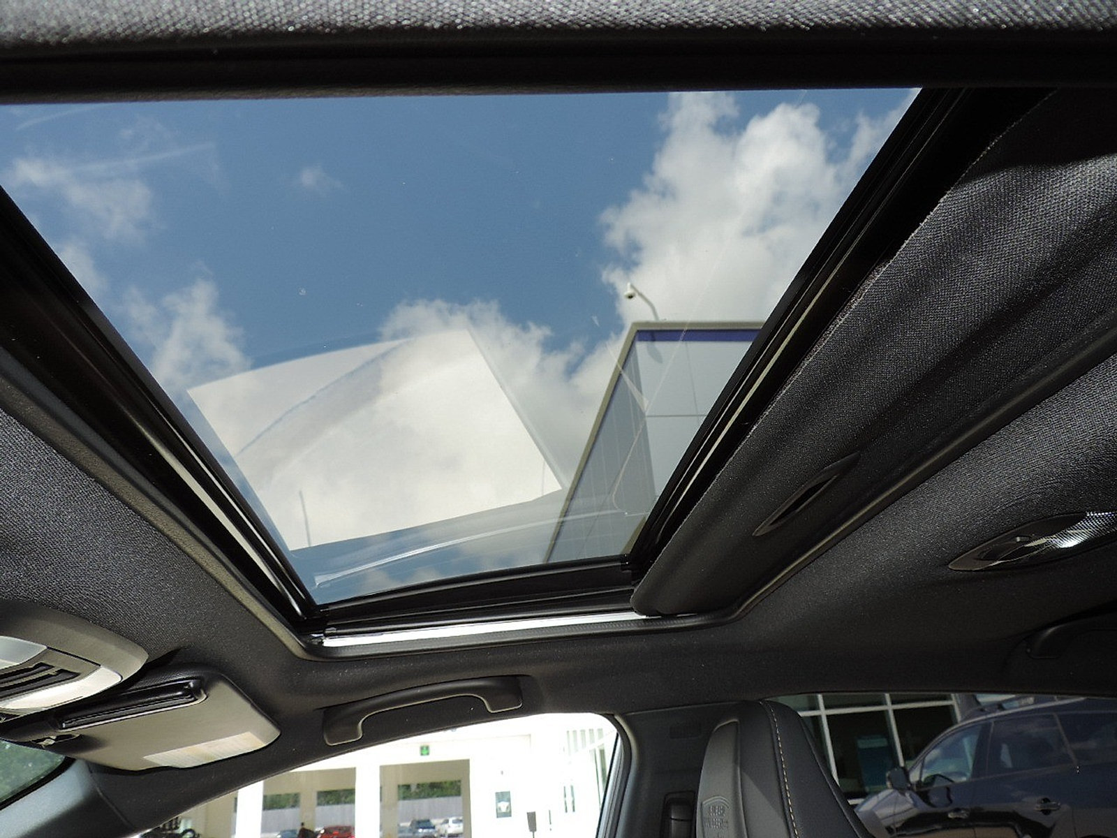 Certified 2024 Subaru Crosstrek 2.5i Wilderness w/ Crosstrek Mirror Package AWD/4WD image 9