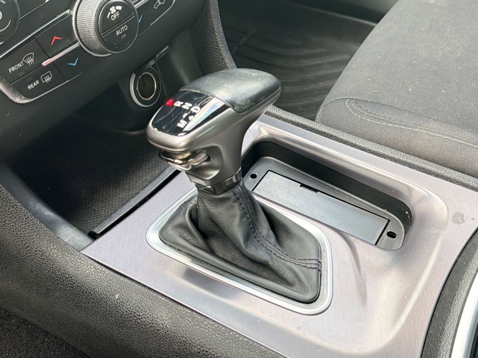 Used 2019 Dodge Charger R/T RWD image 16