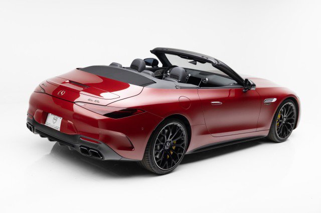 Used 2022 Mercedes-Benz SL 63 AMG 4MATIC image 3