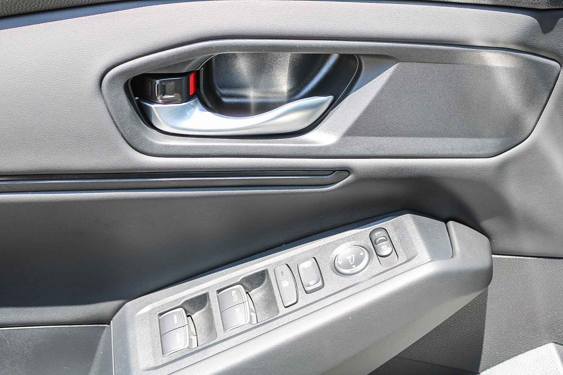 Certified 2025 Honda Accord SE image 22