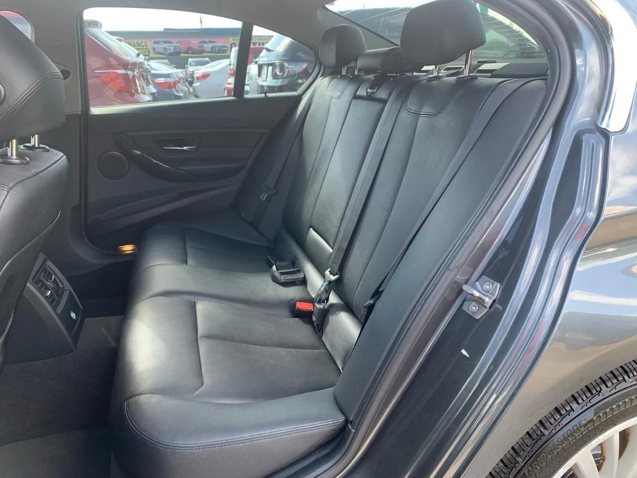 Used 2015 BMW 328i Sedan RWD image 10