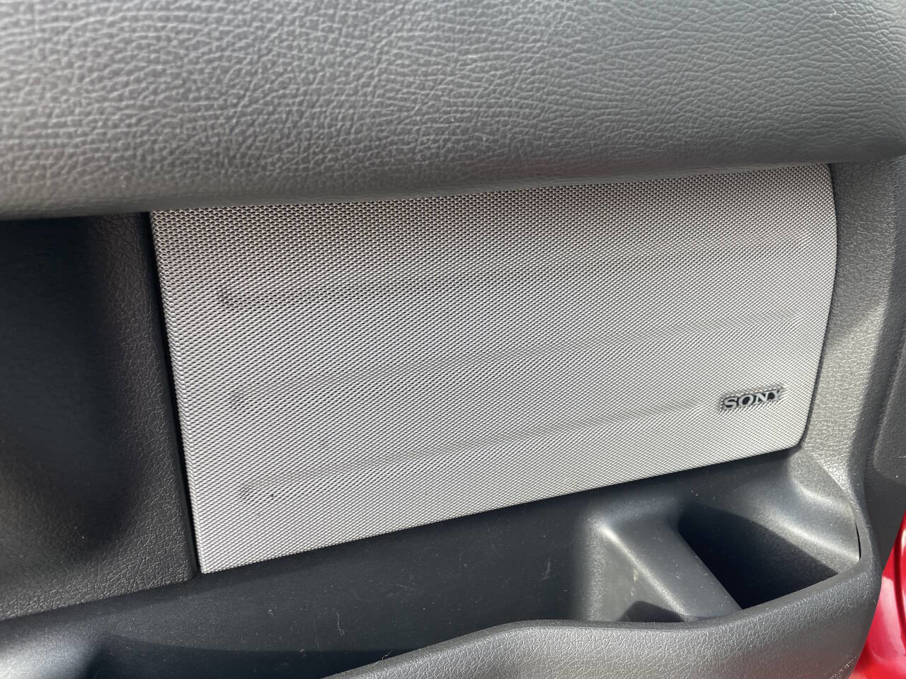 Used 2013 Ford F150 Platinum image 21