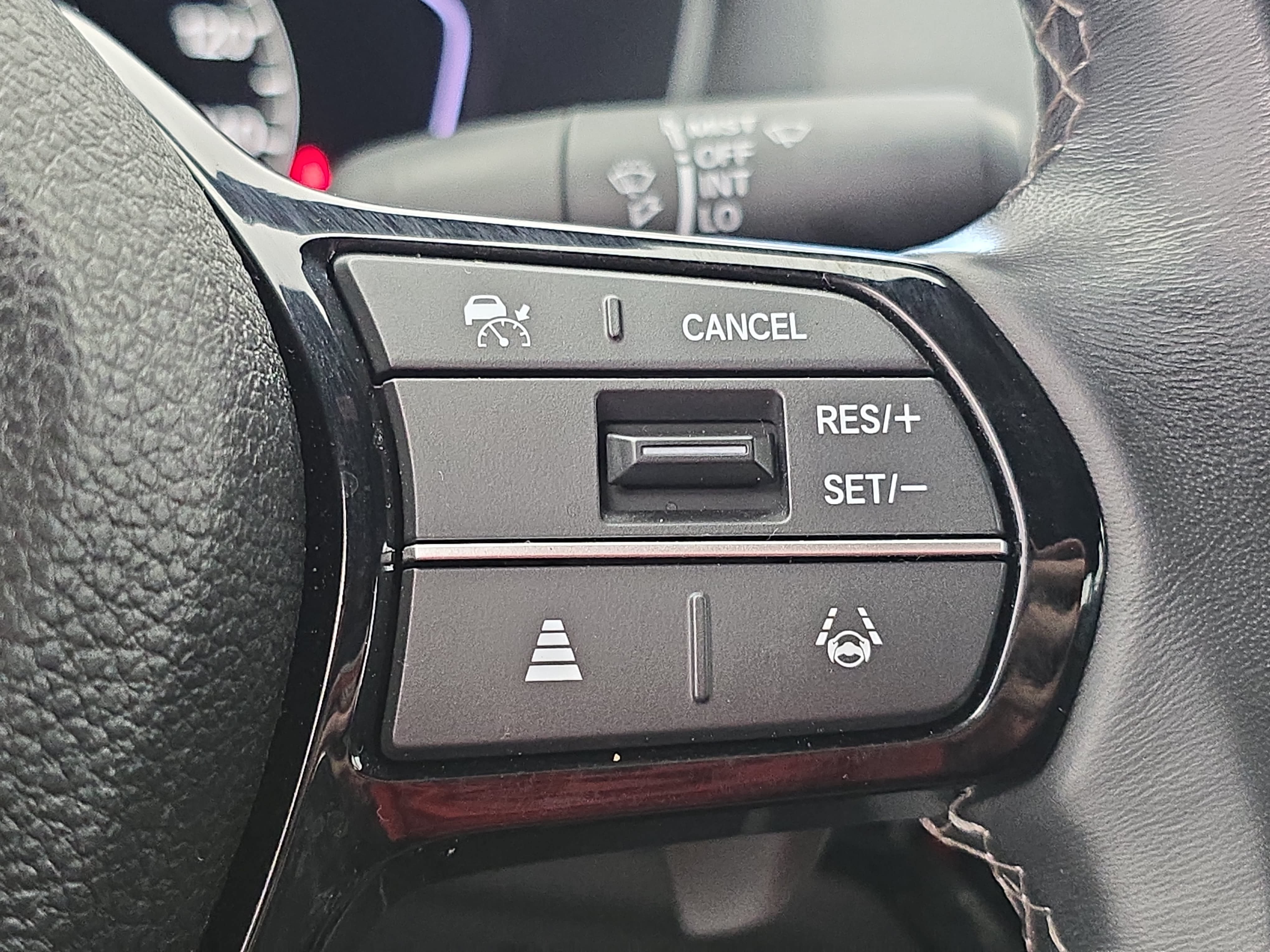 Certified 2025 Honda Civic Sport image 17