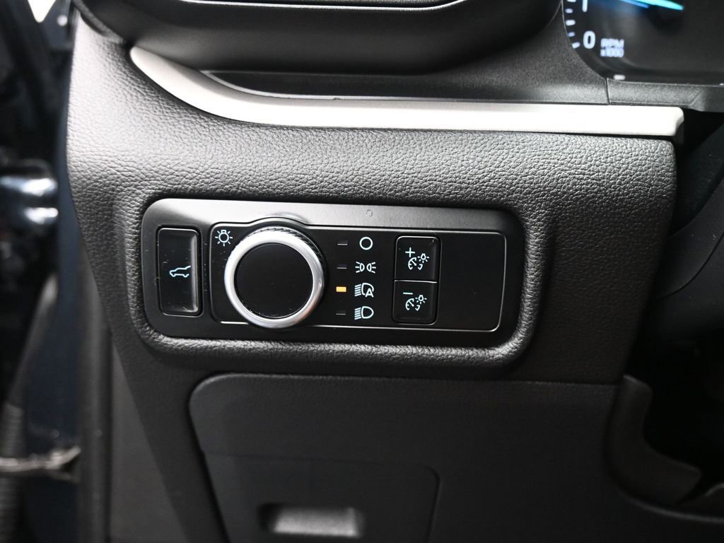 Certified 2024 Ford Explorer XLT image 13