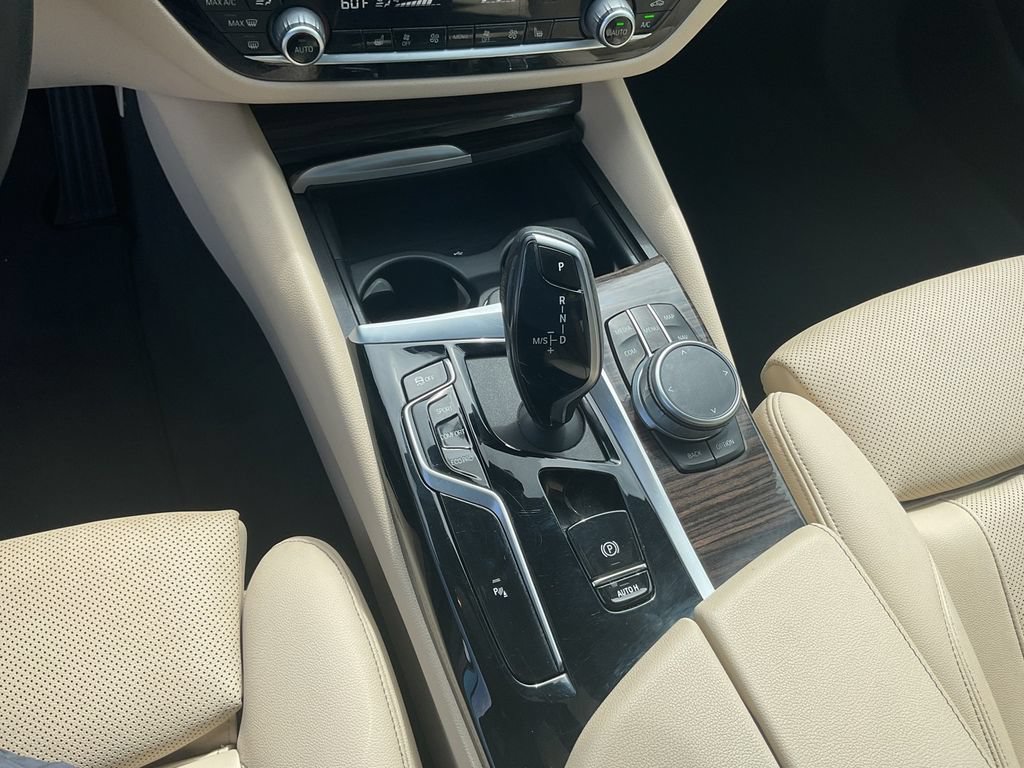 Used 2021 BMW 530i RWD image 24