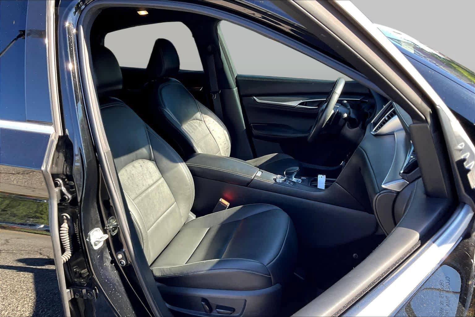 Used 2022 INFINITI QX55 Luxe w/ Cargo Package AWD/4WD image 9