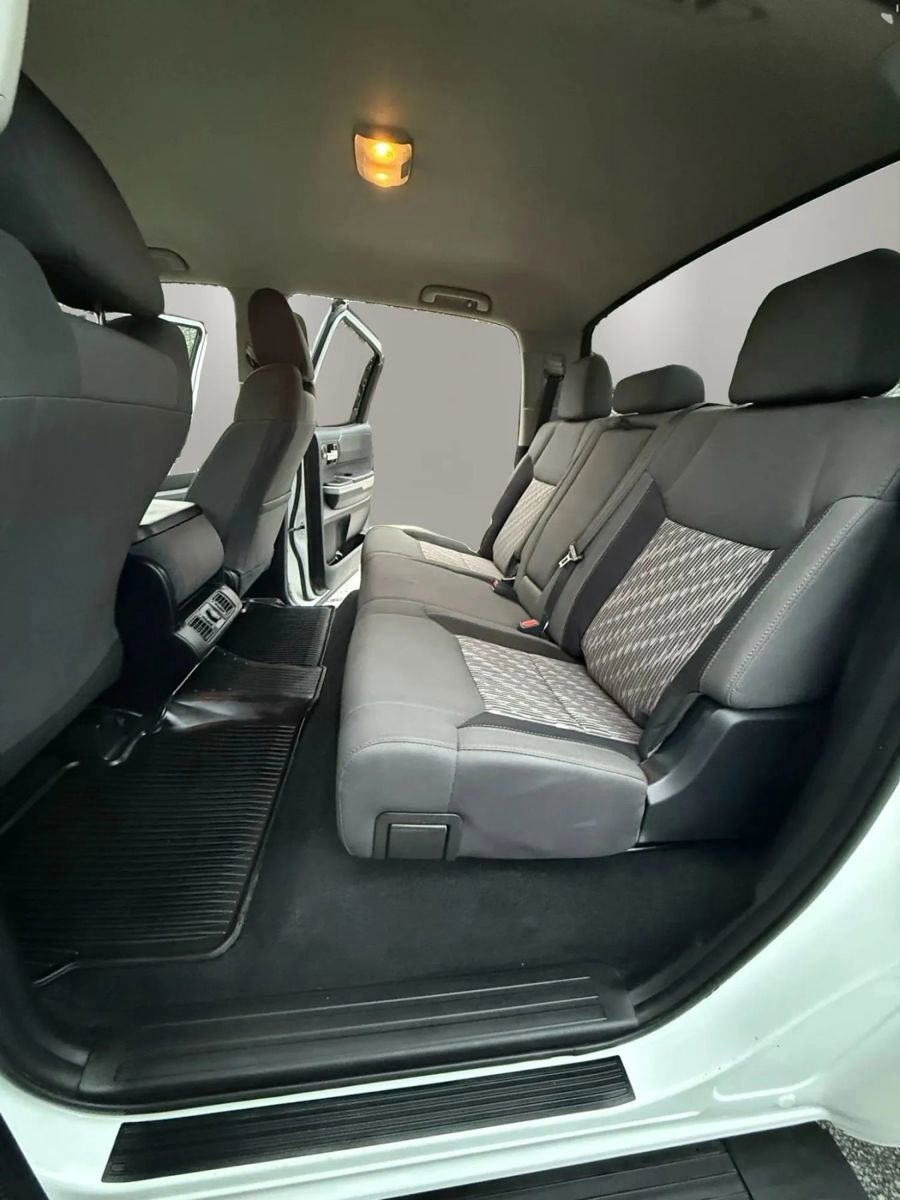 Used 2018 Toyota Tundra SR5 image 10