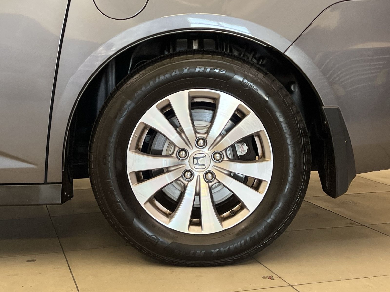 Used 2016 Honda Odyssey SE image 11