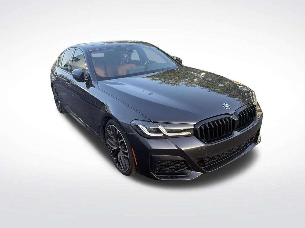 Used 2023 BMW 540i w/ M Sport Package RWD image 2
