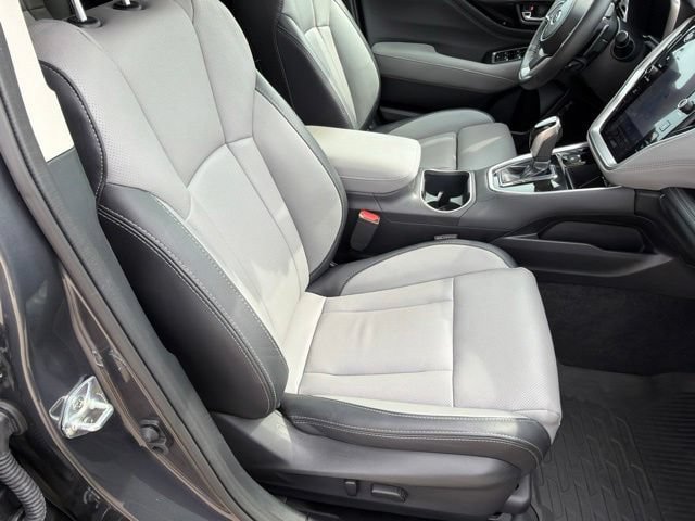Used 2024 Subaru Outback Limited XT w/ Popular Package #2 AWD/4WD image 28