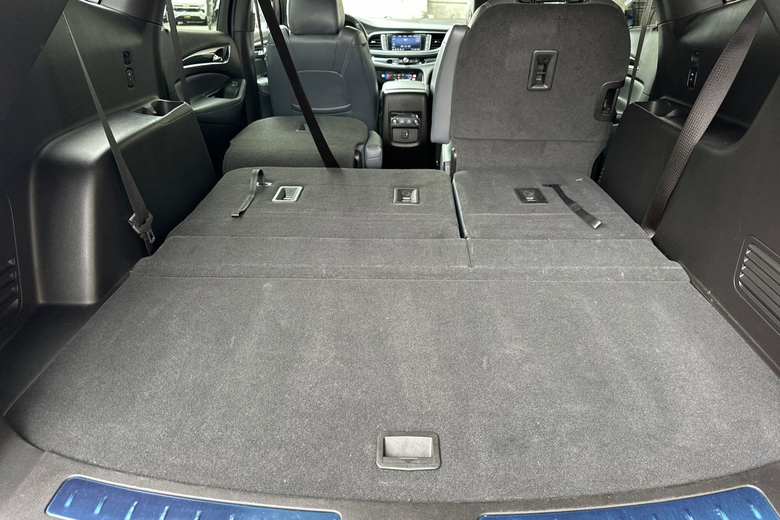 Certified 2023 Buick Enclave Essence w/ Sport Touring Edition image 18