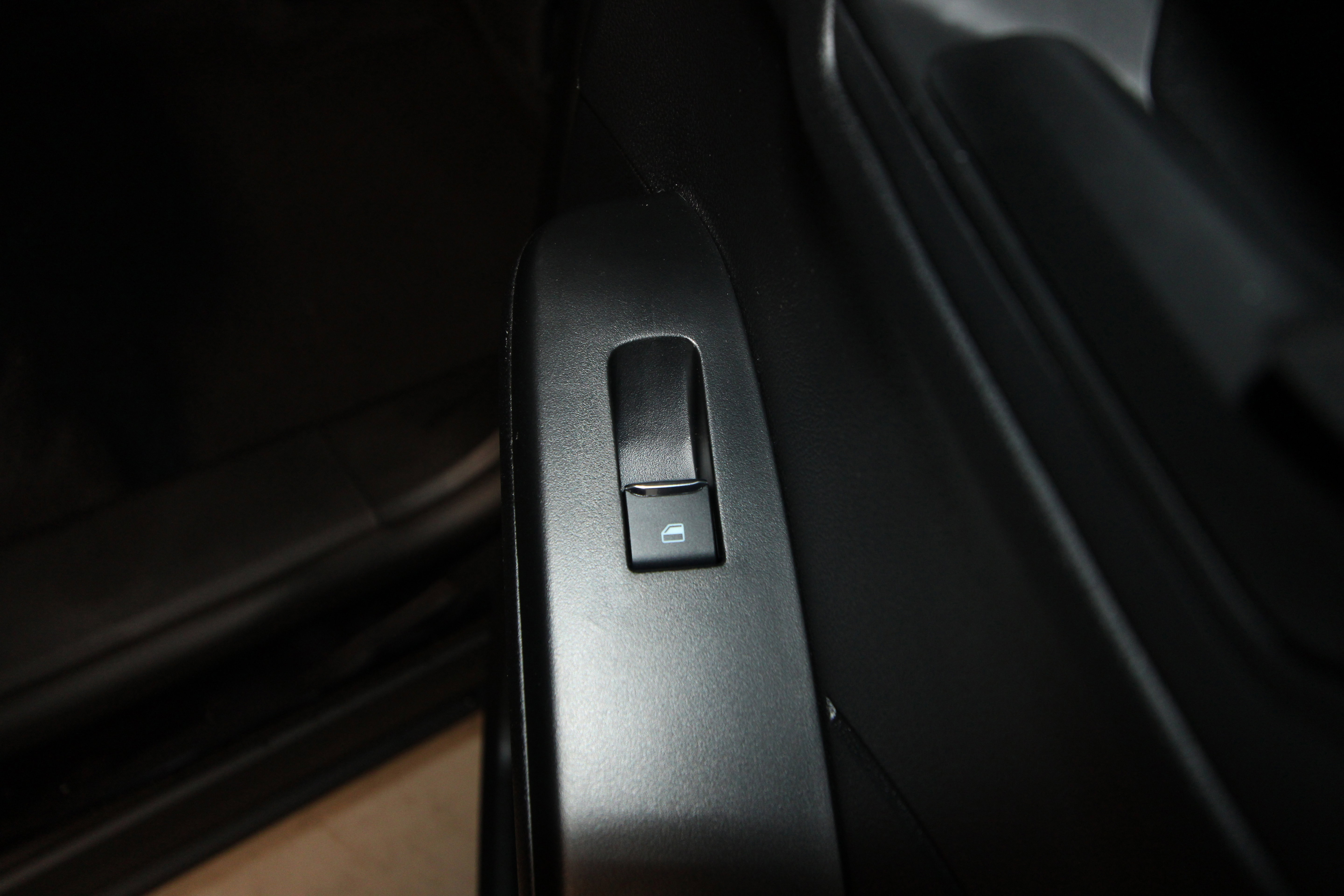 New 2026 Ford Escape Active w/ Cold Weather Package FWD image 22