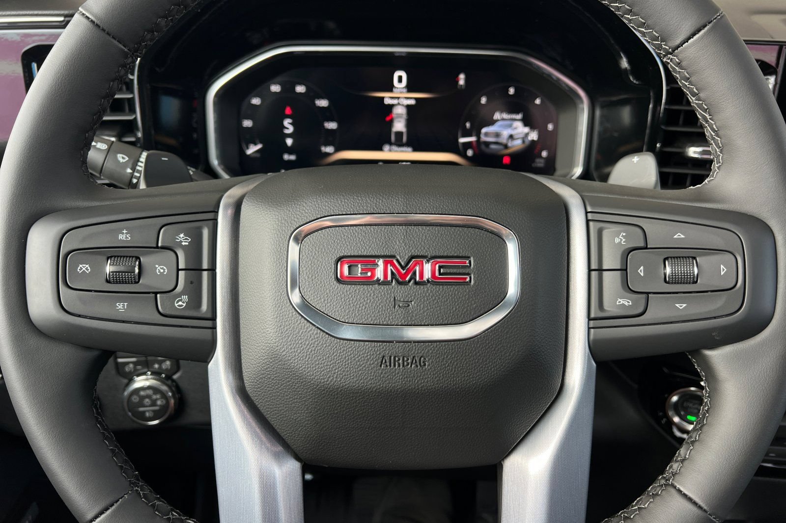 New 2026 GMC Sierra 1500 Elevation w/ Elevation Premium Package AWD/4WD image 21