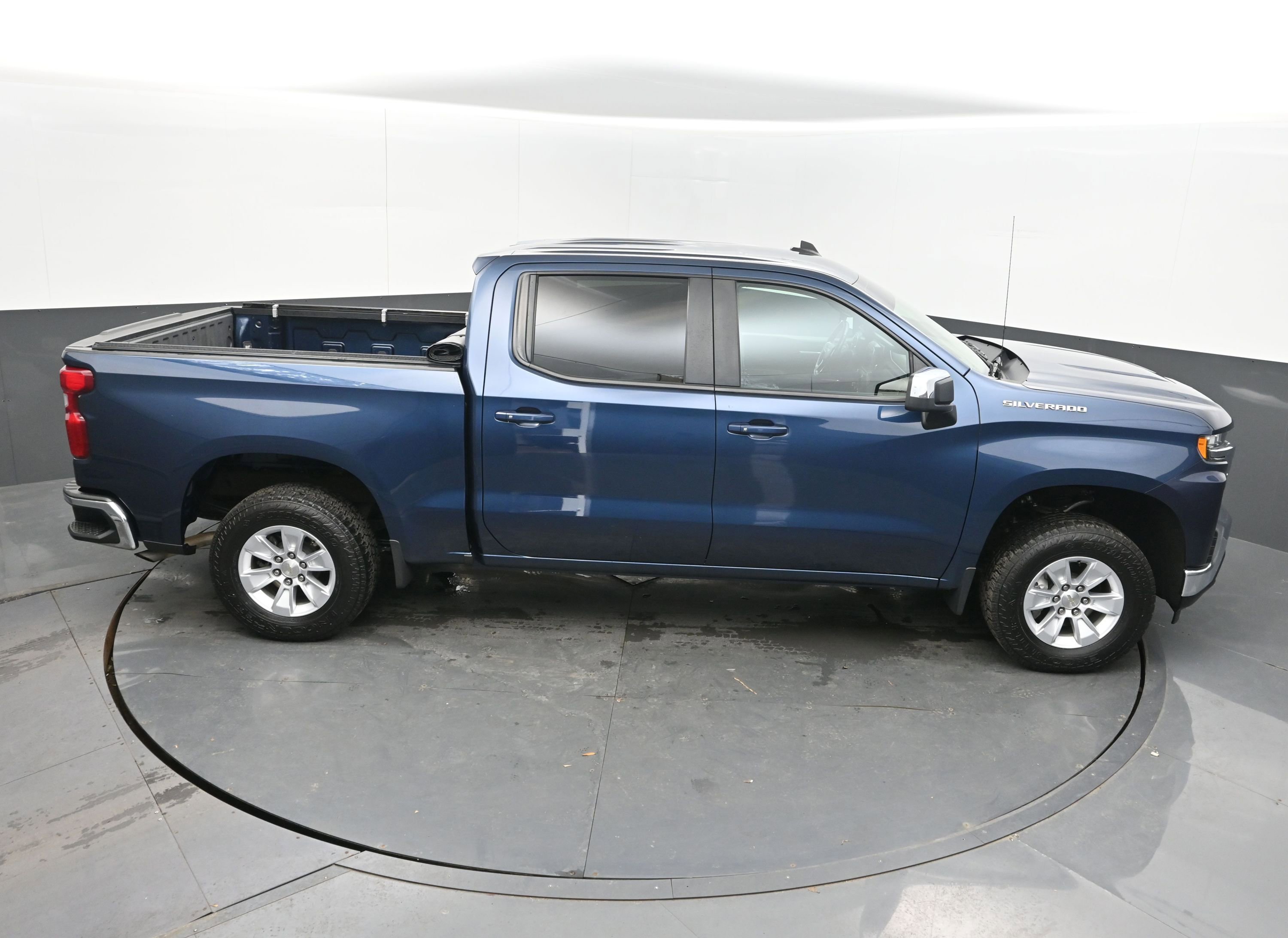 Used 2019 Chevrolet Silverado 1500 LT w/ All-Star Edition image 39