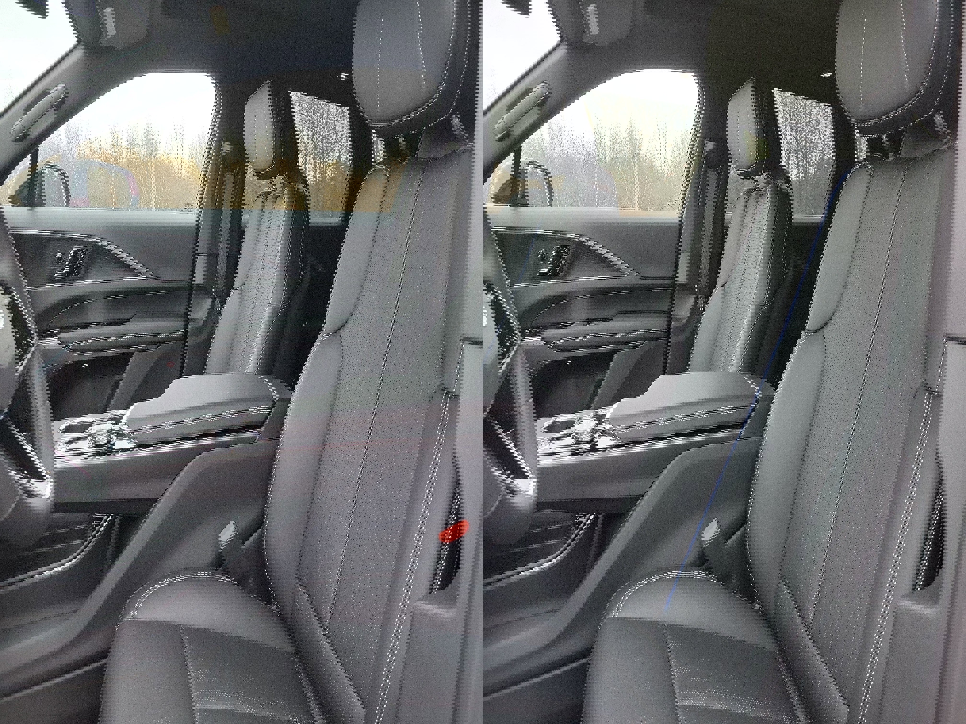 New 2026 Cadillac Lyriq Sport image 4