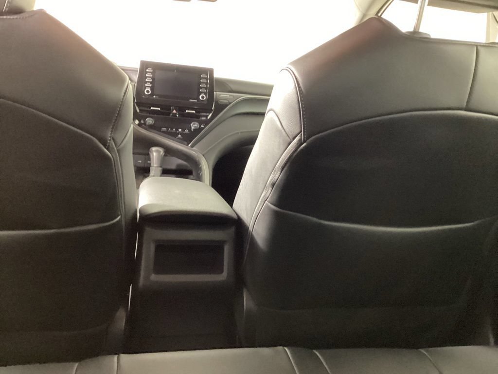 Used 2024 Toyota Camry SE FWD image 31
