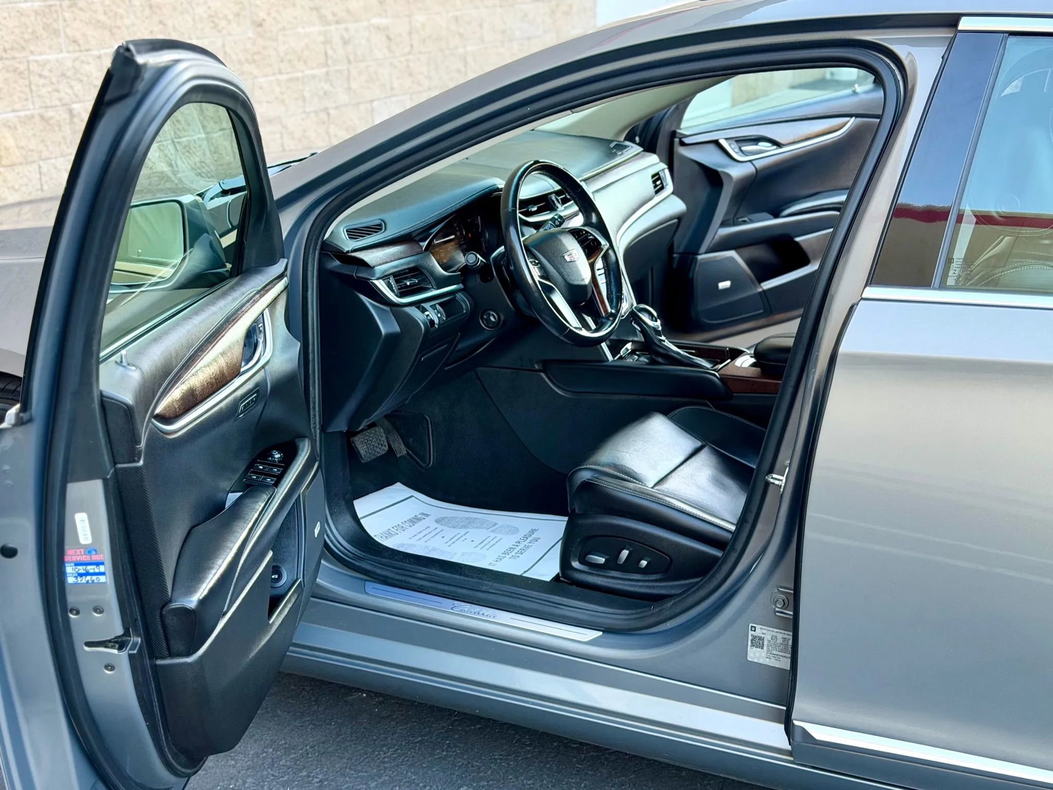 Used 2019 Cadillac XTS Luxury image 10