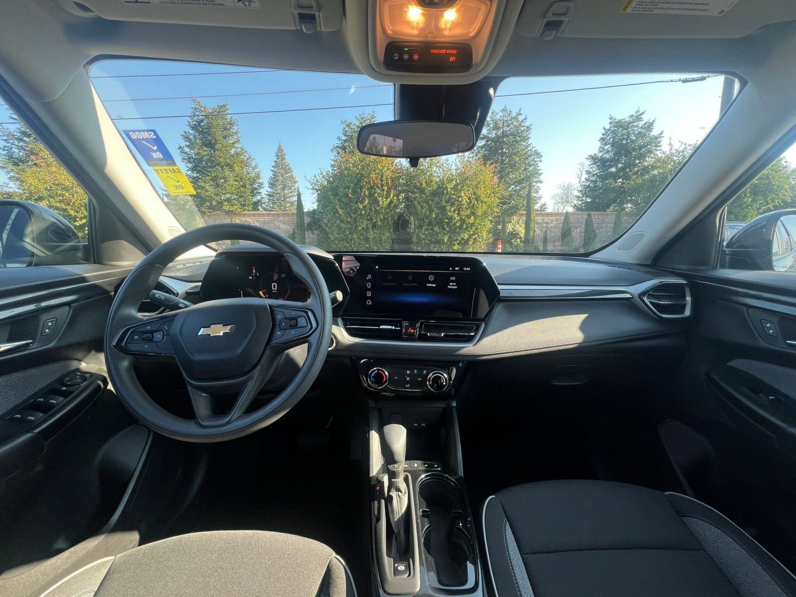 Used 2025 Chevrolet TrailBlazer LT image 33