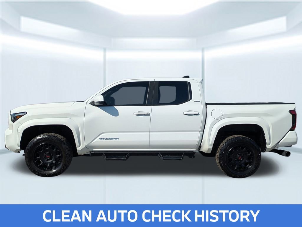 Used 2024 Toyota Tacoma SR5 image 2