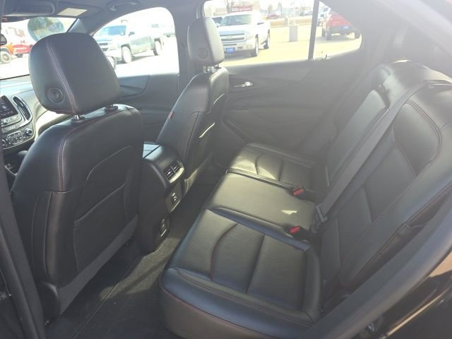 Used 2023 Chevrolet Equinox RS w/ RS Leather Package image 35