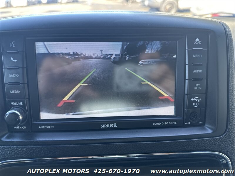 Used 2017 Dodge Grand Caravan SXT FWD image 25