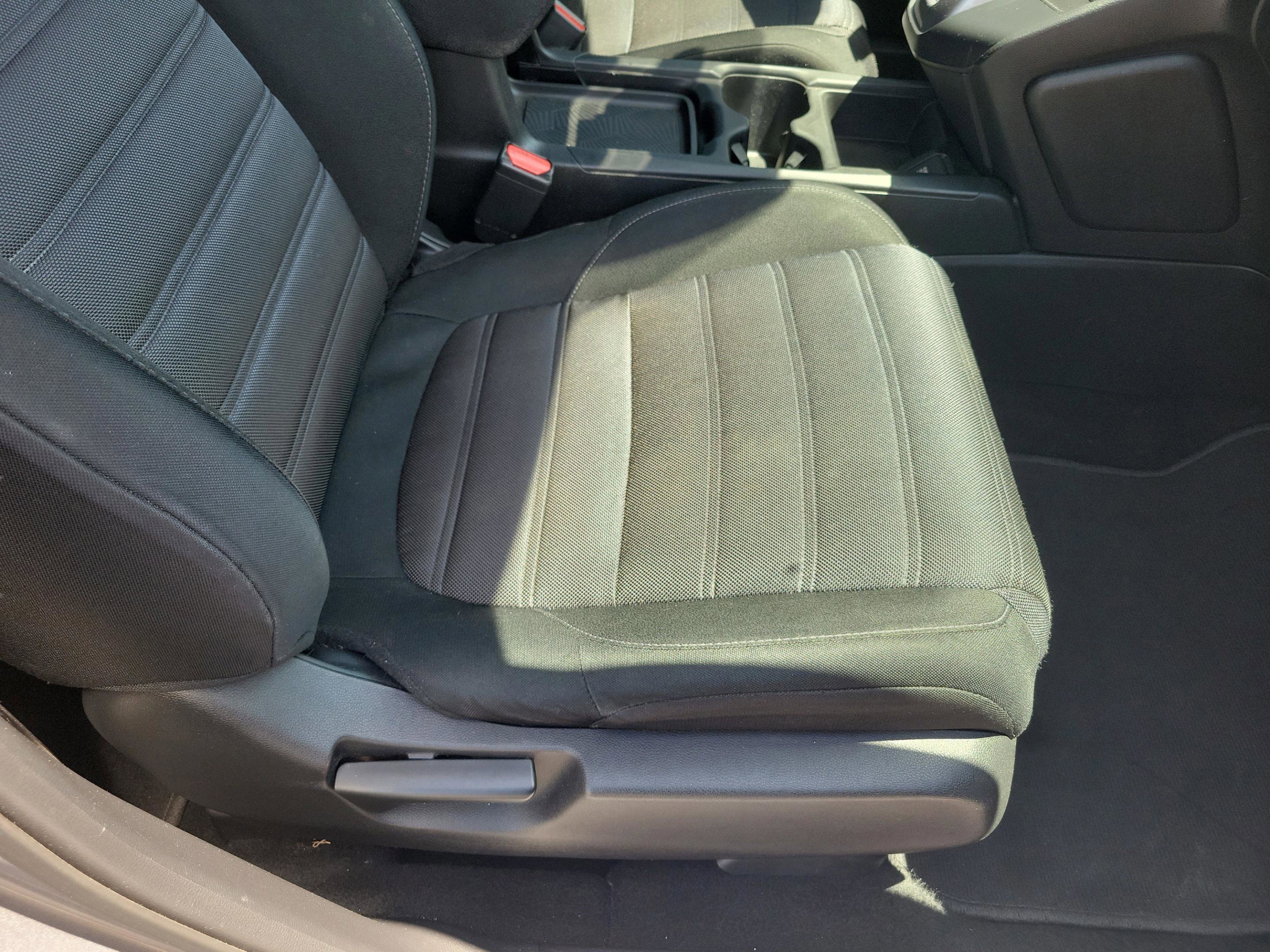 Used 2018 Honda CR-V EX image 19