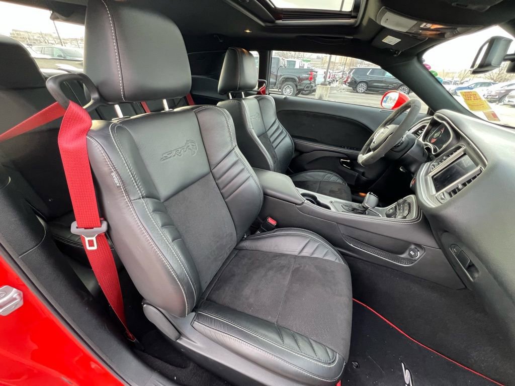 Used 2019 Dodge Challenger SRT Hellcat Redeye image 35