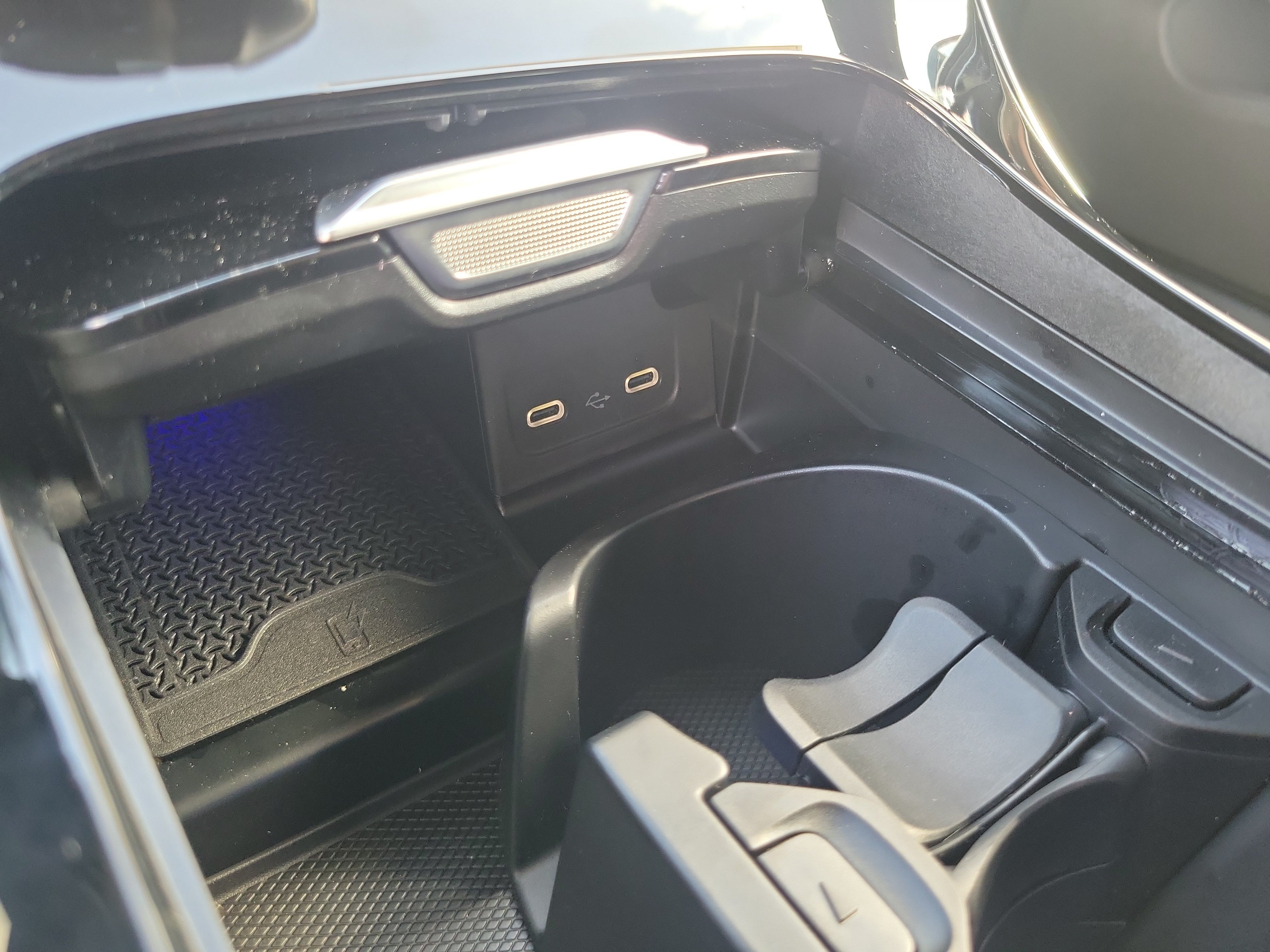 New 2026 Mercedes-Benz CLE 300 4MATIC Coupe image 16