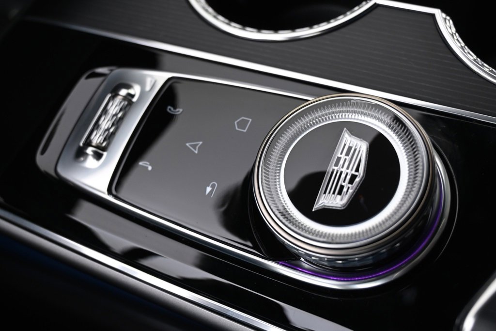 New 2025 Cadillac Lyriq Sport image 32