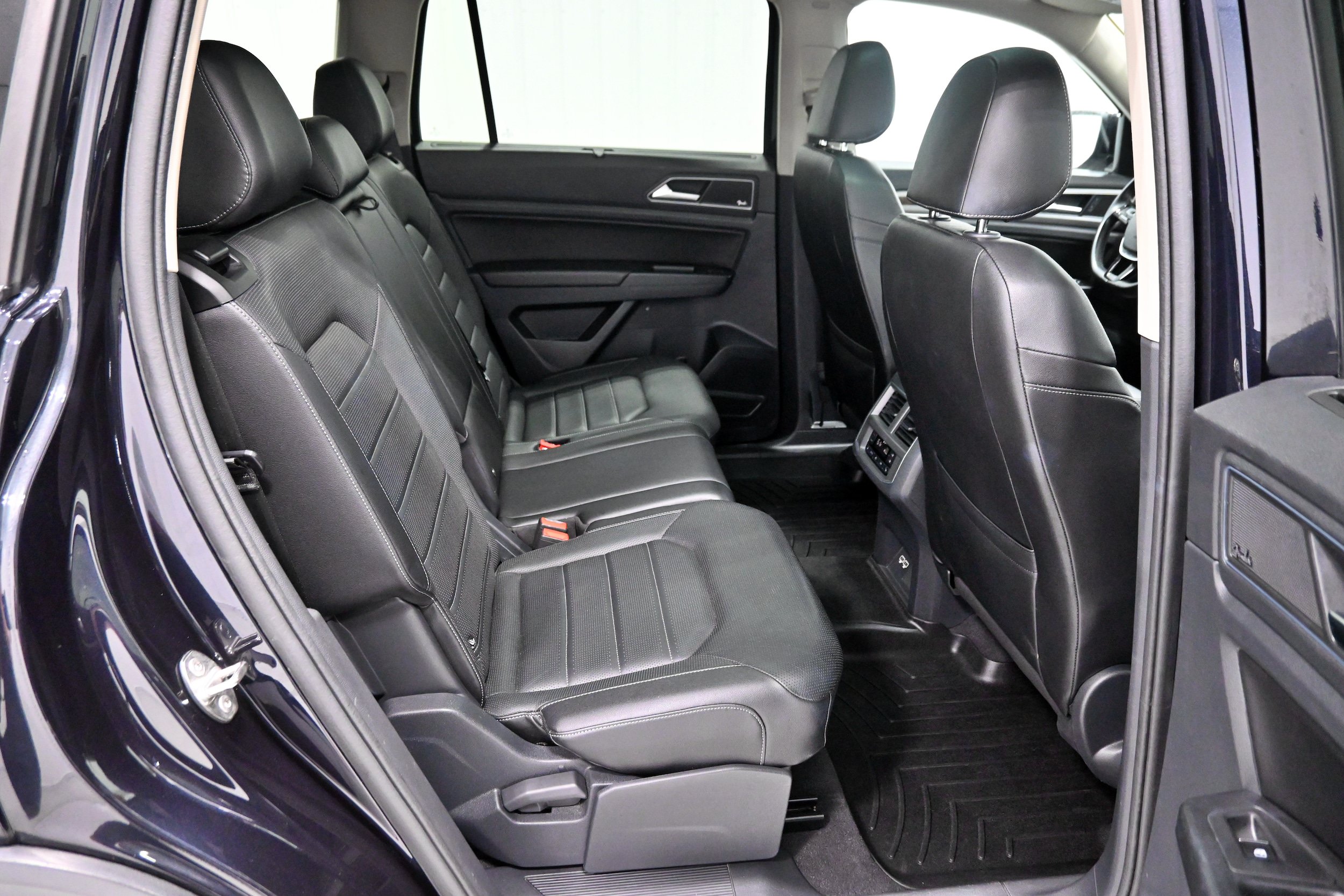 Used 2019 Volkswagen Atlas SEL Premium AWD/4WD image 29