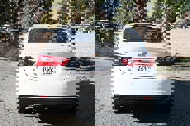 Used 2024 Chevrolet Malibu LT image 4