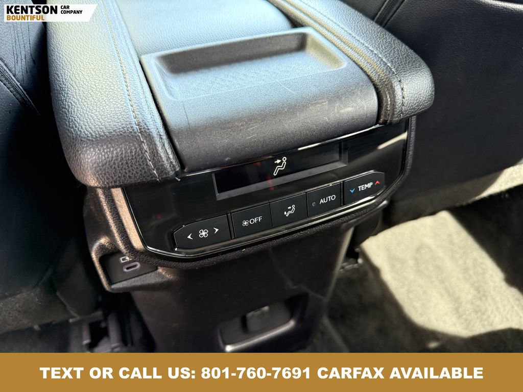 Used 2025 Toyota Grand Highlander AWD image 33