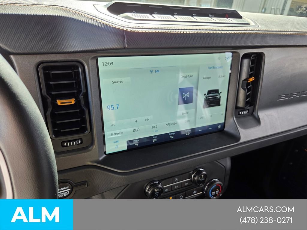 Used 2024 Ford Bronco Badlands image 25