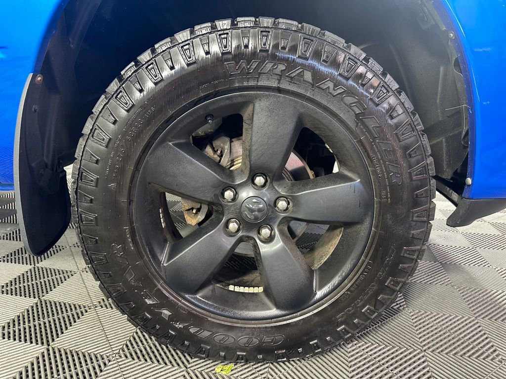 Used 2020 RAM 1500 Express w/ Wheel & Sound Group AWD/4WD image 12