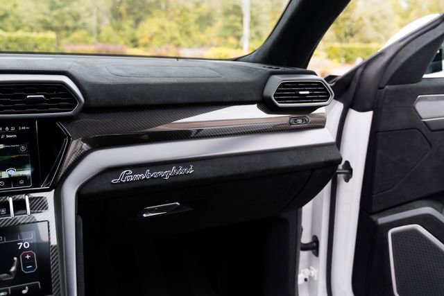 Used 2024 Lamborghini Urus Performante image 31