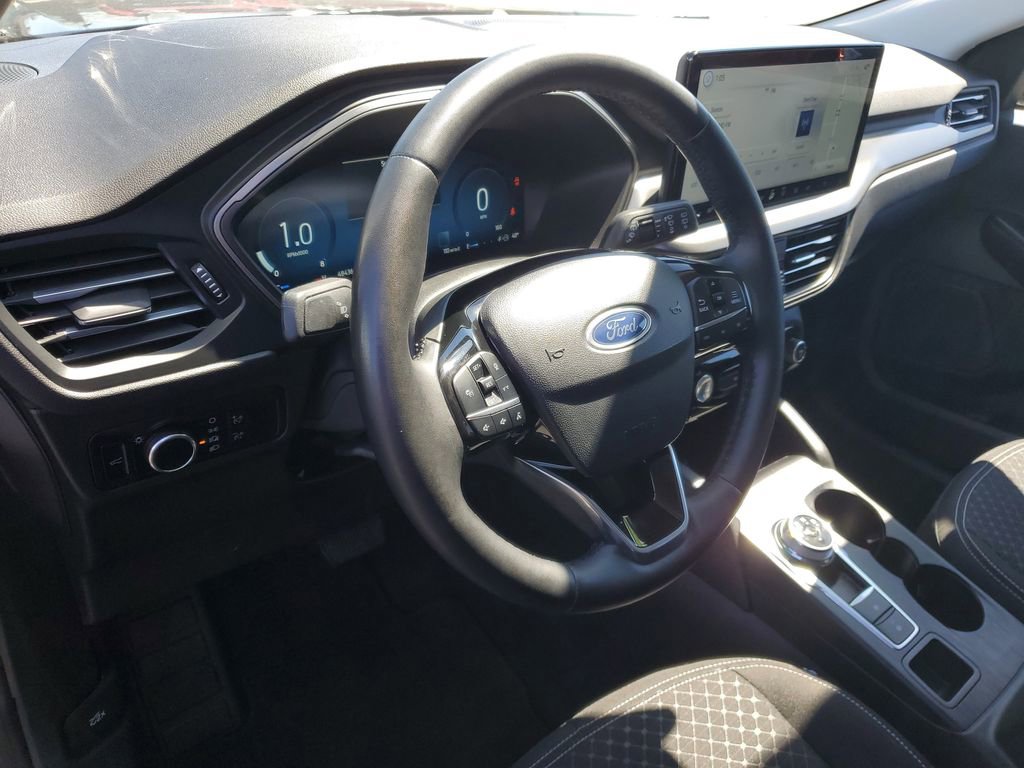 Used 2024 Ford Escape Active w/ Tech Pack #2 AWD/4WD image 11