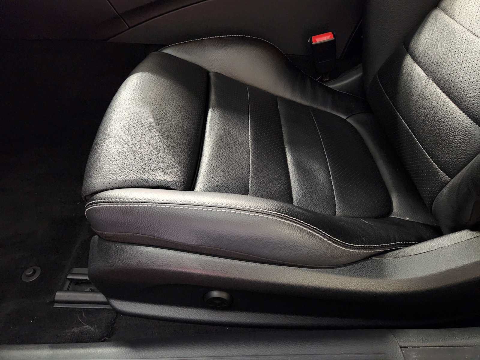 Used 2018 Mercedes-Benz C 300 Coupe image 24