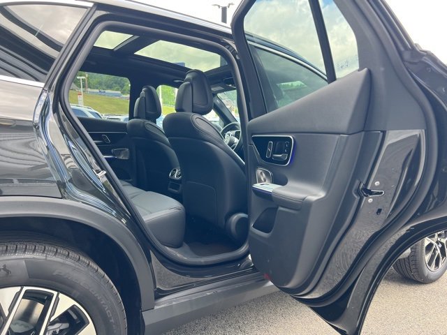 New 2025 Mercedes-Benz GLC 350e 4MATIC image 24