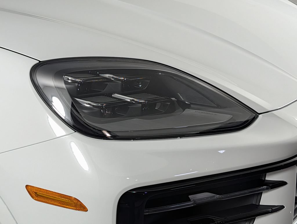 New 2026 Porsche Cayenne S AWD/4WD image 15
