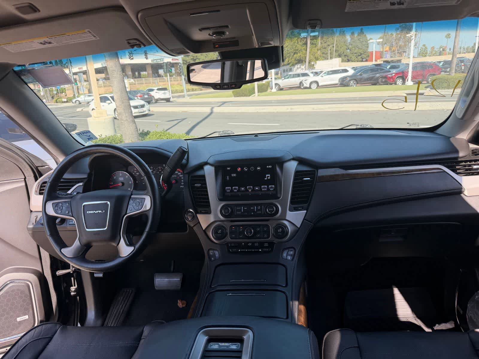 Used 2016 GMC Yukon XL Denali AWD/4WD image 19
