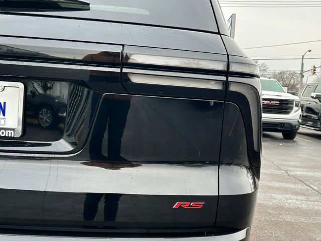 New 2026 Chevrolet Traverse RS w/ LPO, Floor Liner Package image 11