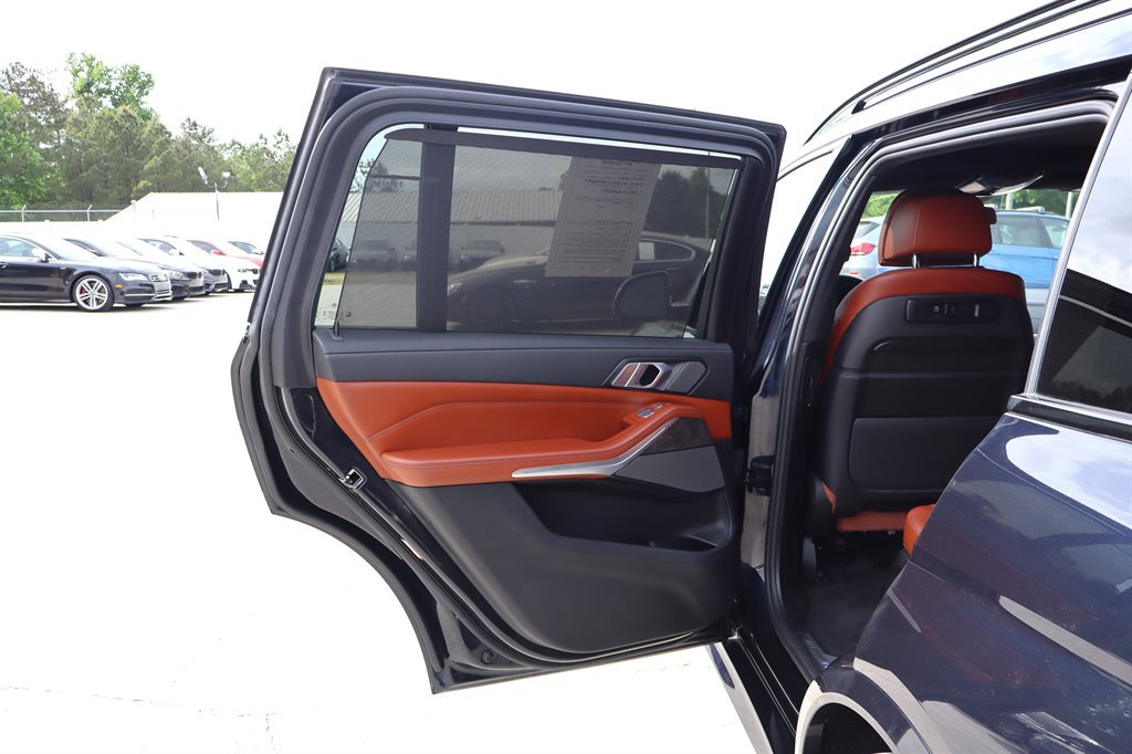 Used 2020 BMW X7 M50i AWD/4WD image 73