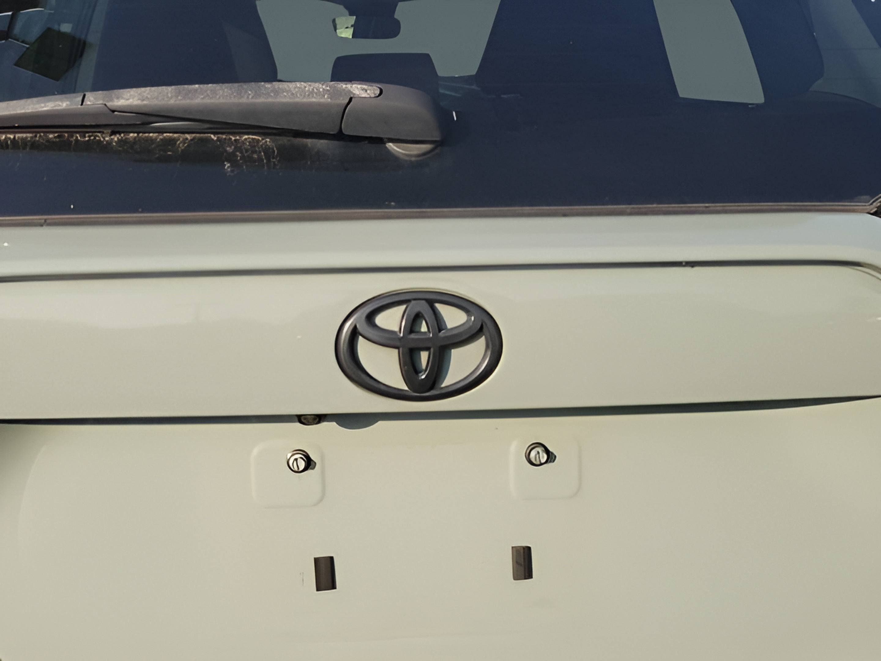 Used 2022 Toyota RAV4 XLE w/ Convenience Package FWD image 22
