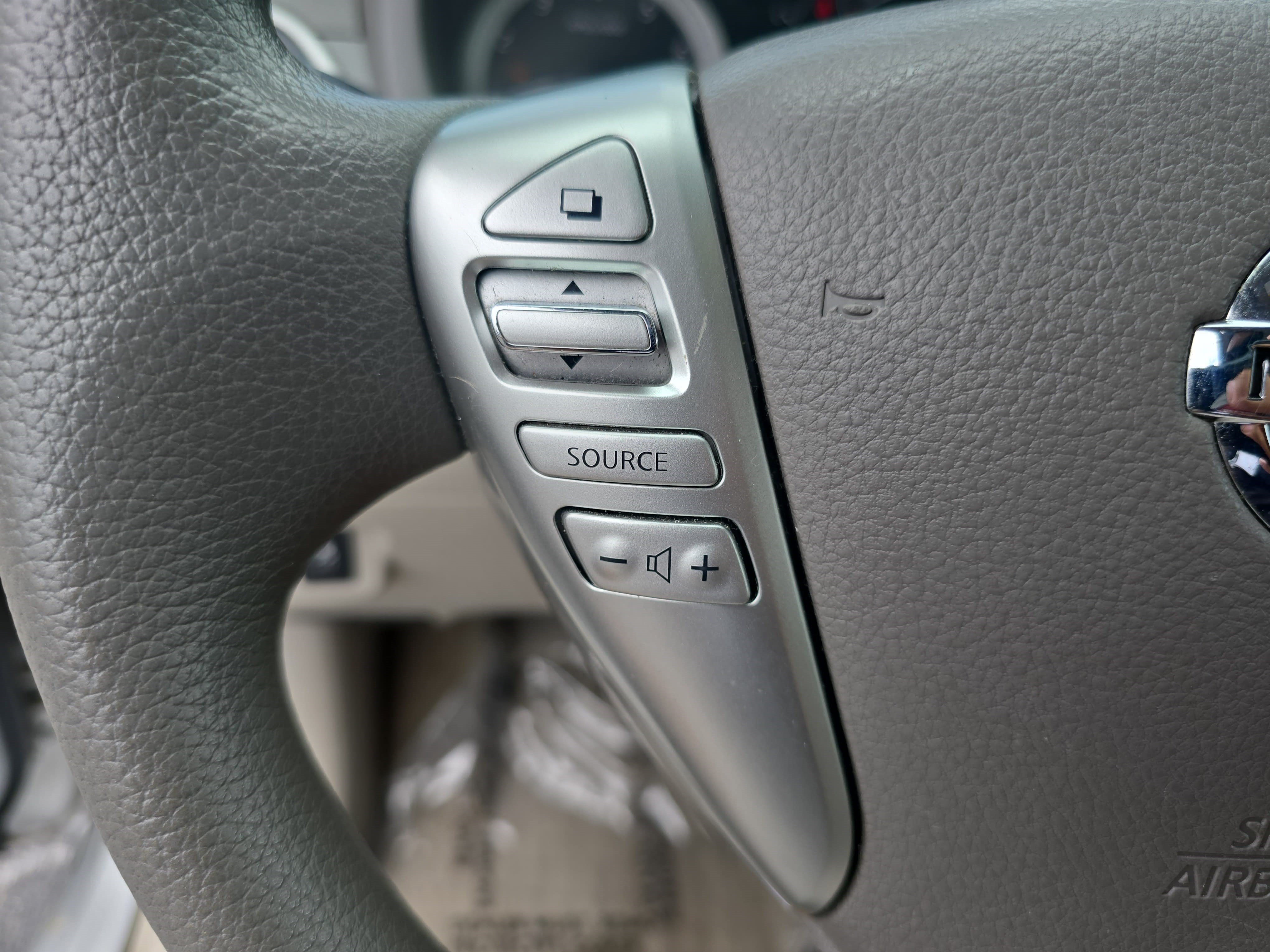 Used 2013 Nissan Sentra FE+ SV FWD image 16
