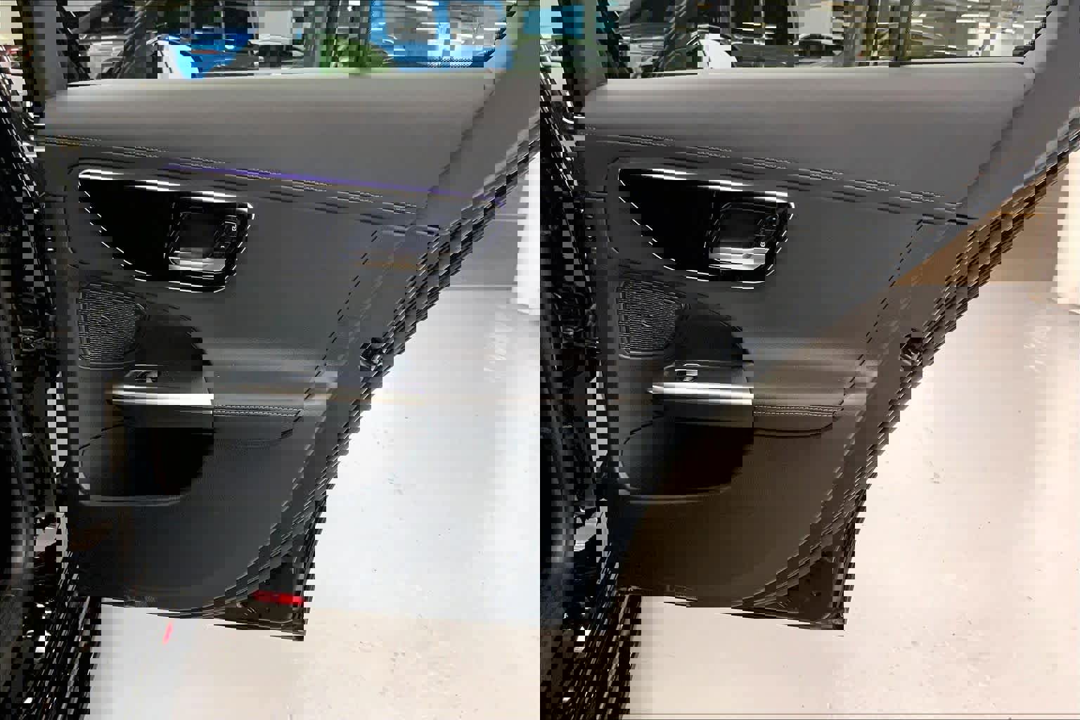 Used 2025 Mercedes-Benz C 300 Sedan image 12