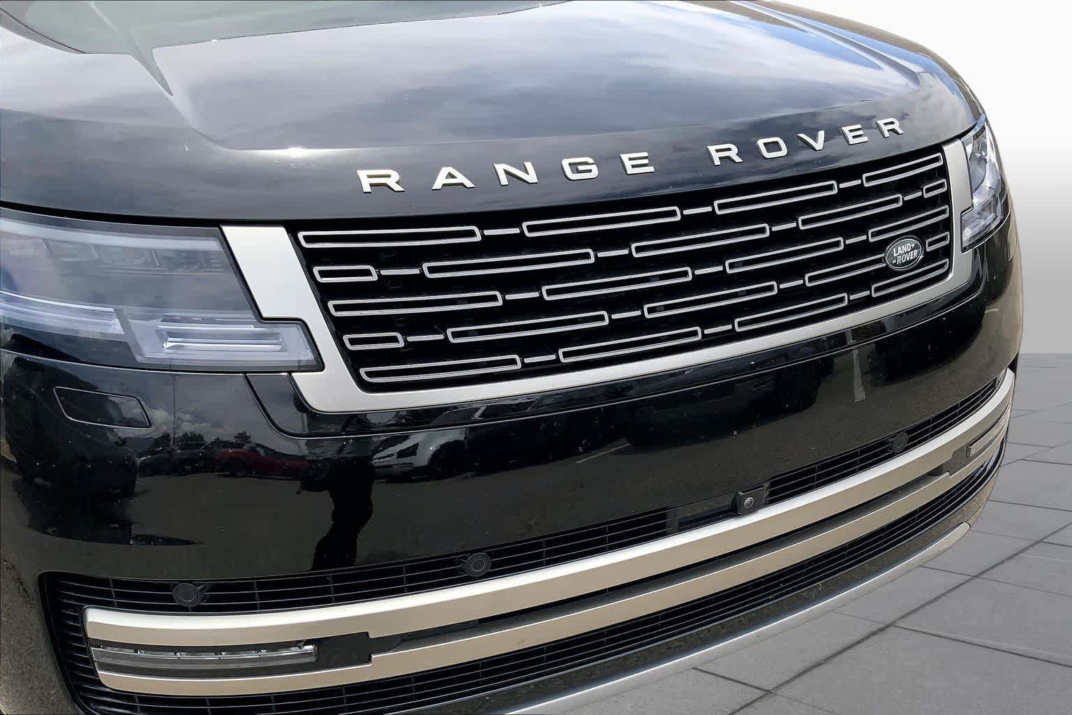 Certified 2024 Land Rover Range Rover SE AWD/4WD image 28
