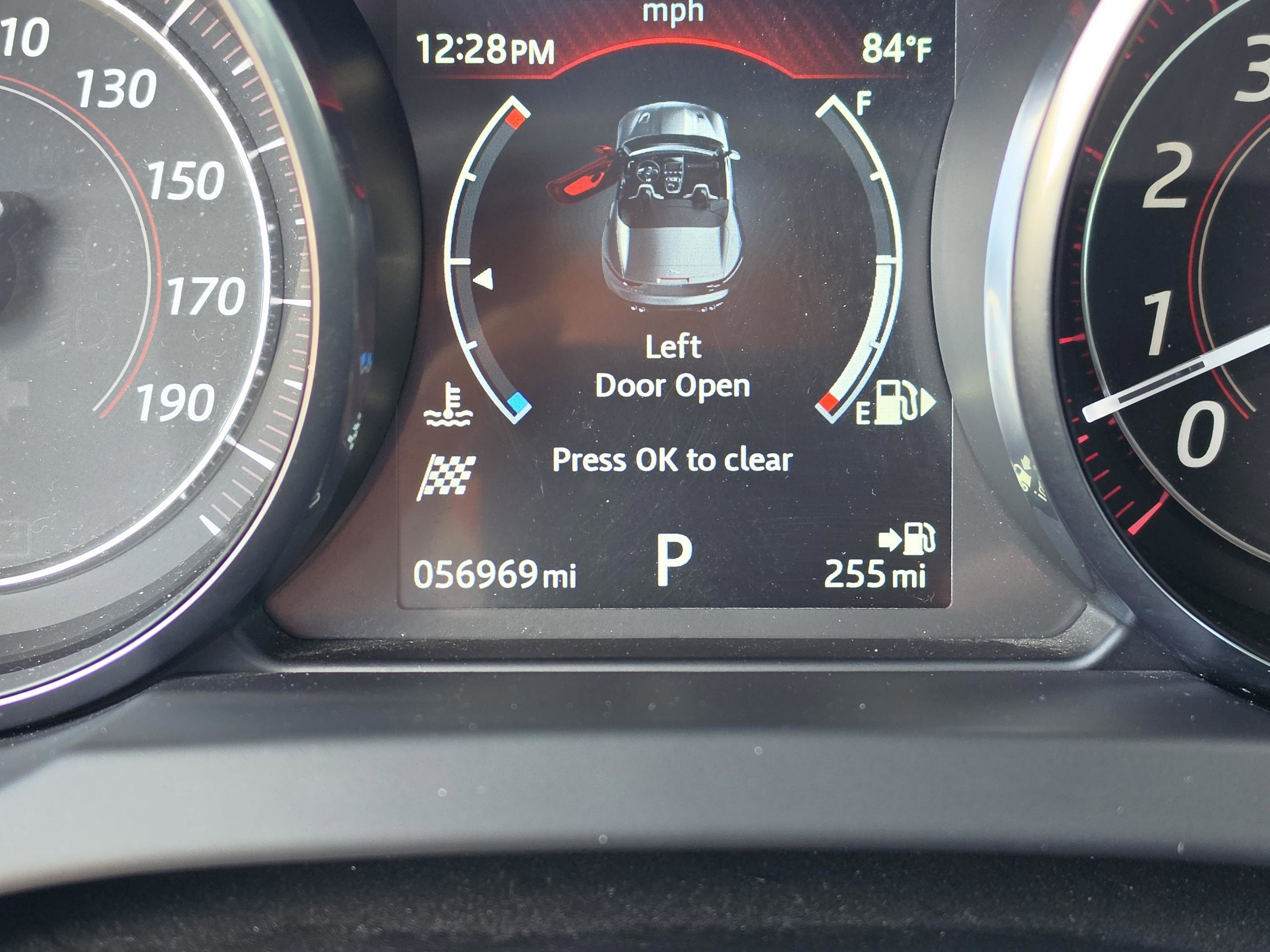 Used 2018 Jaguar F-TYPE Convertible image 35