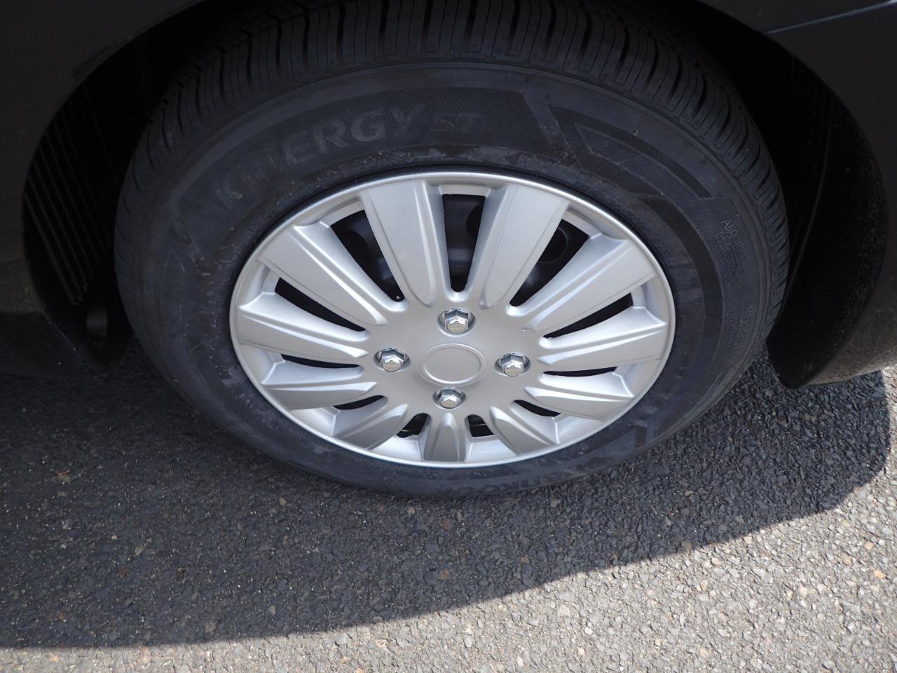 Used 2017 Kia Forte LX FWD image 21