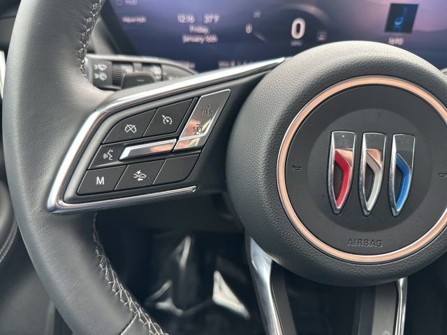 Used 2025 Buick Envision Preferred image 18